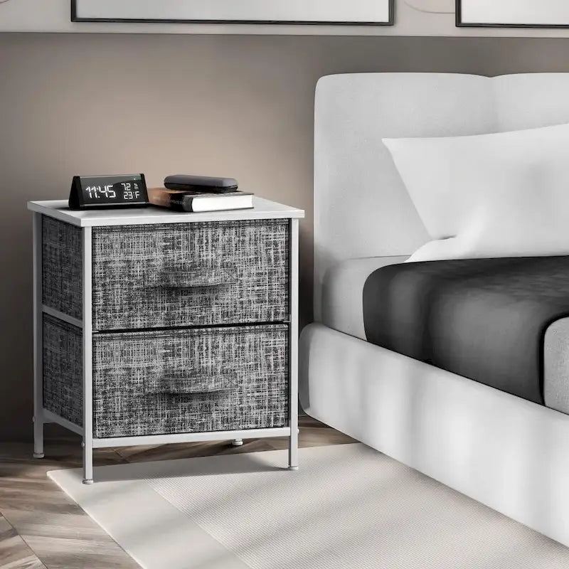 Comodino con 2 cassetti, mobile organizer con struttura in acciaio, ripiano in legno e cassetti in tessuto